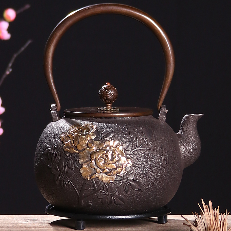 Atelier Tete 铁壶手工日本铁壶套装 南部铁器老铁壶煮水茶壶鎏金无涂层 鎏金浮雕牡丹铁壶
