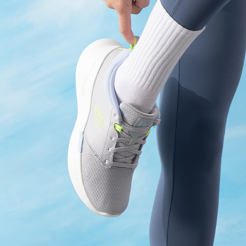 斯凯奇（Skechers）女鞋新款网面运动鞋健身训练鞋潮流时尚缓震透气闲跑步鞋150224-GYMT ZP高清大图