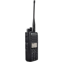 摩托罗拉(MOTOROLA) XIR P8668 专业数字对讲机 5行显示屏 黑色