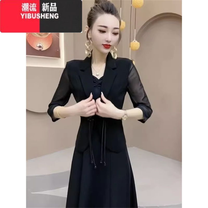 YIBUSHENG黑色吊带连衣裙女2024新款法式今年流行西服上衣两件套裙装