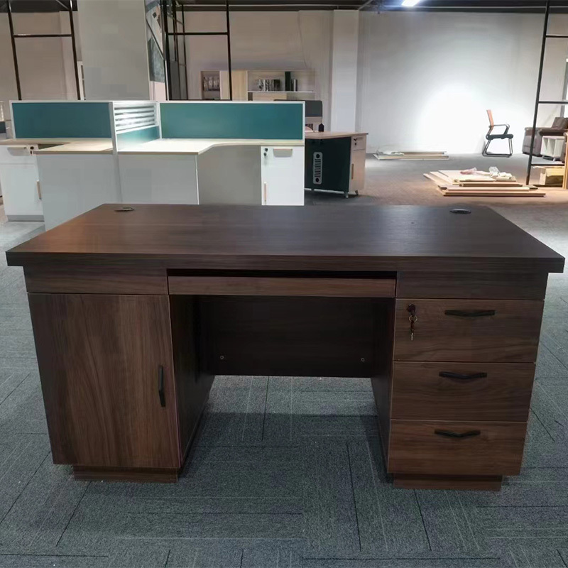 圣斯顿ssf5614d办公桌职员桌1400700750mm玛丽胡桃色