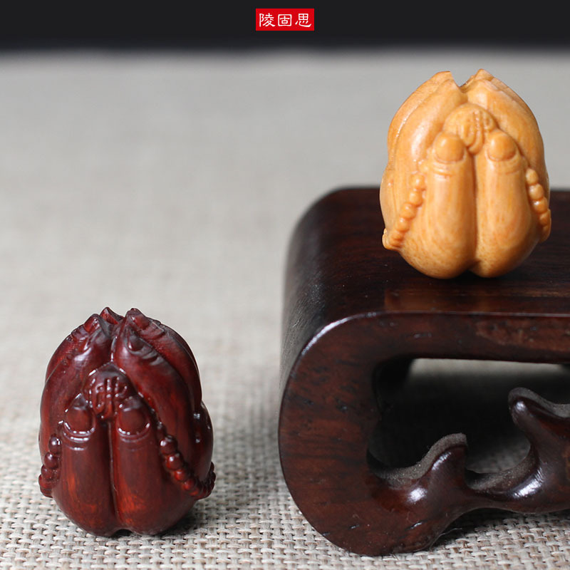 厂家直销血檀黄檀小摆件DIY手链链钥匙扣挂件木雕工艺品双手合十