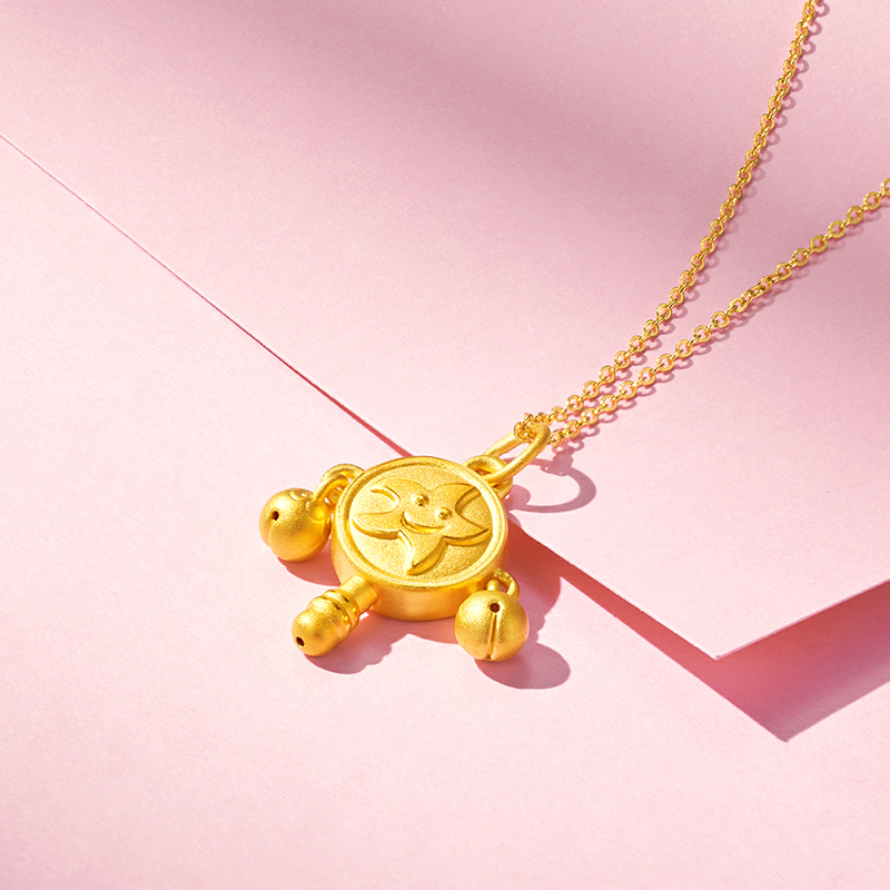 梦金园吉祥拨浪鼓足金吊坠铃铛黄金转运珠5d硬金挂坠生日礼物配红绳