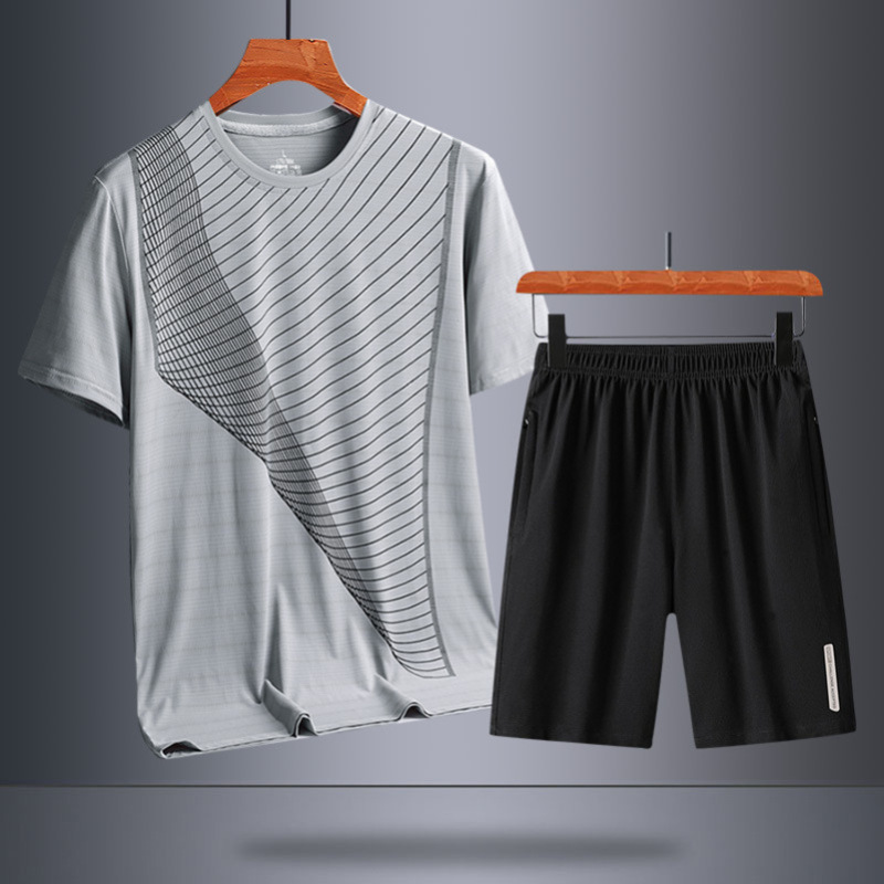 运动套装男冰丝跑步健身短袖透气短裤夏季冰丝t恤篮球上衣男装