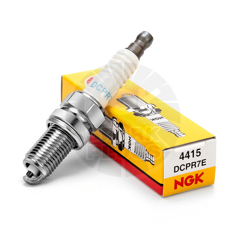 NGK 镍合金火花塞 DCPR7E 4415 单支装 雪佛兰赛欧乐风乐骋科鲁兹别克凯越宝骏五菱宏光荣光之光悦翔
