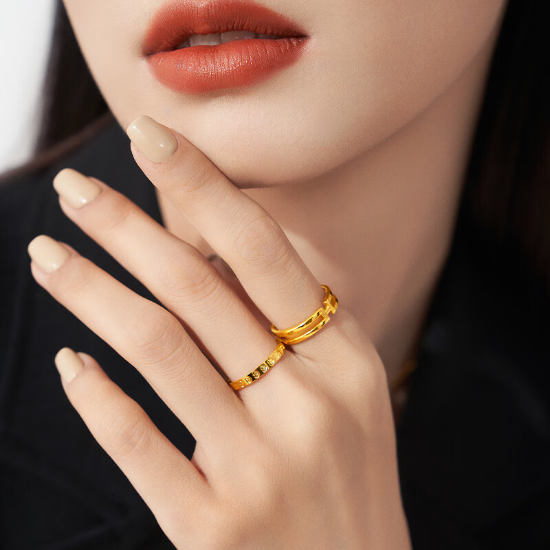 周大福珠宝首饰几何戒指足金黄金戒指计价工费220元f224376精选d520