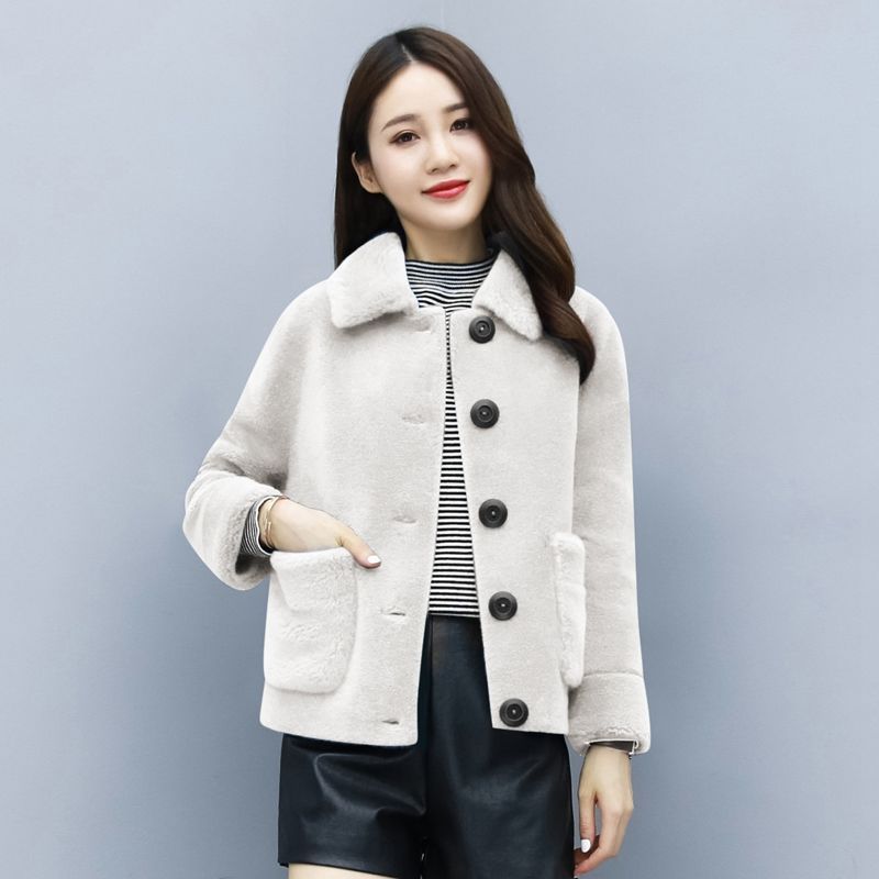 2019新款羊剪绒大衣女士颗粒绒短款皮毛一体羊羔绒皮草毛呢外套女莎丞