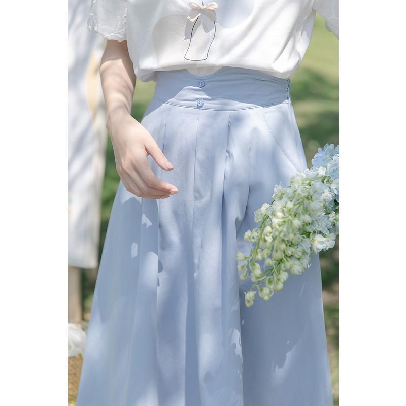 CACHE杏色半身裙女新款2022轻薄高腰a字显瘦褶皱百搭基础中长款裙