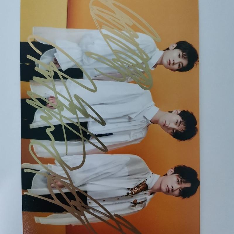 tfboys易烊千玺王俊凯王源签名照 毕业礼物 易烊千玺签名照王俊凯 32