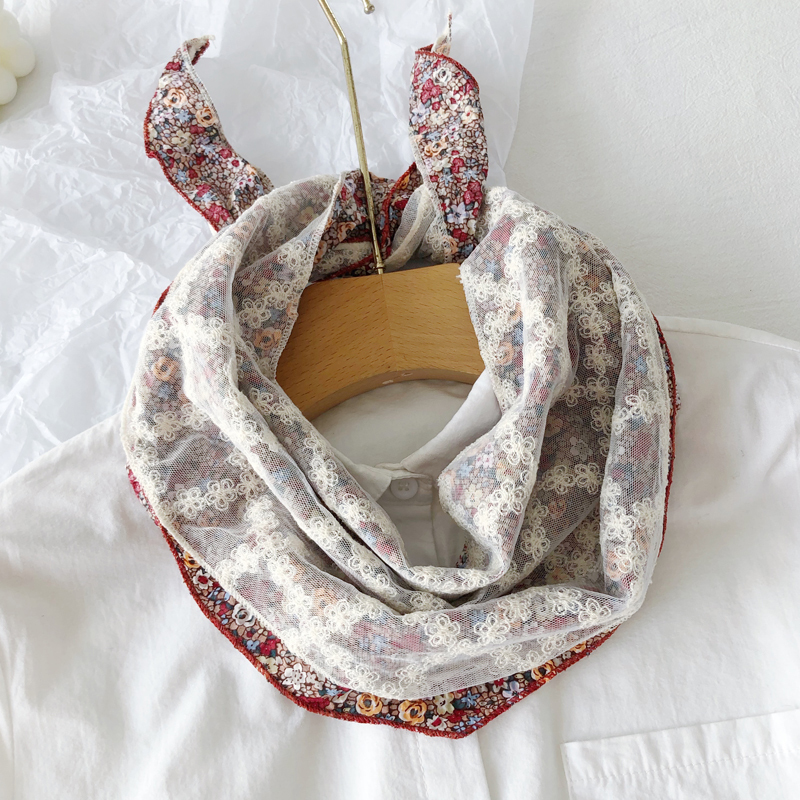 三角巾蕾丝拼接小碎花棉麻围巾春秋装饰围脖夏季深蓝碎花蕾丝三角巾