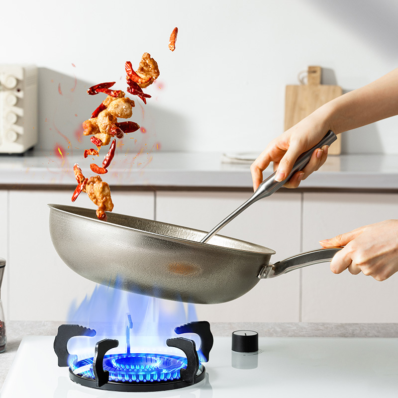 炊大皇(COOKER KING) 煎炒锅纯钛板 不粘钛锅 电磁炉明火 直径28cm TR28SJG /把高清大图