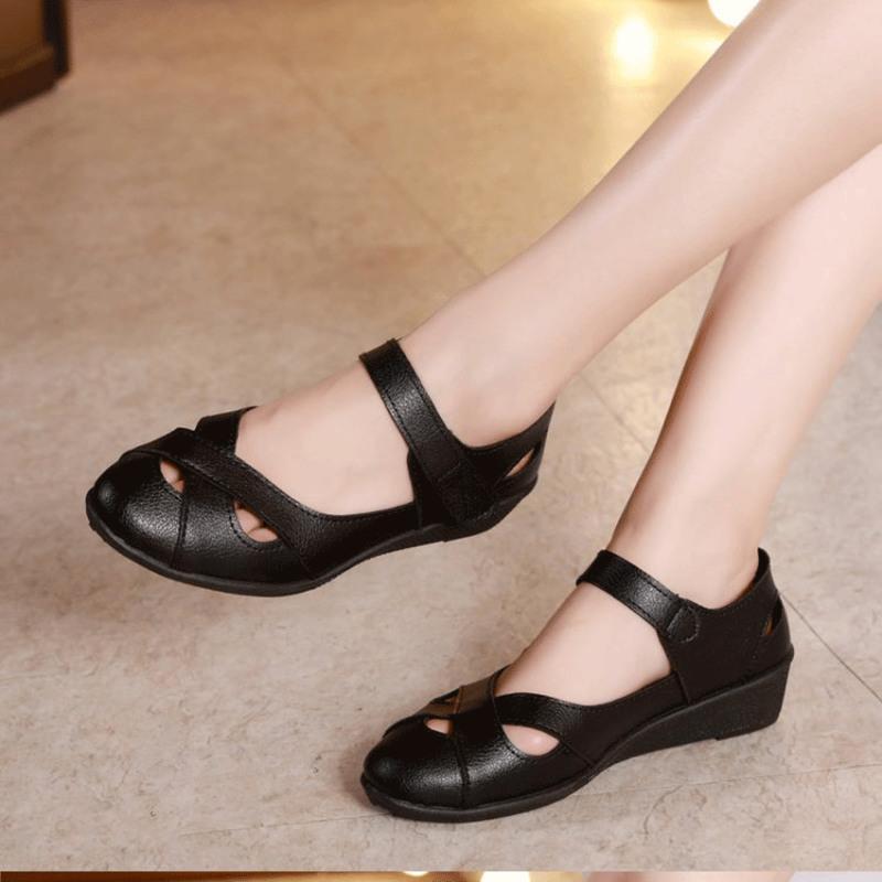 中老年女凉鞋平底妈妈鞋老人夏季皮凉鞋中年女士平跟休闲妈妈凉鞋黑色