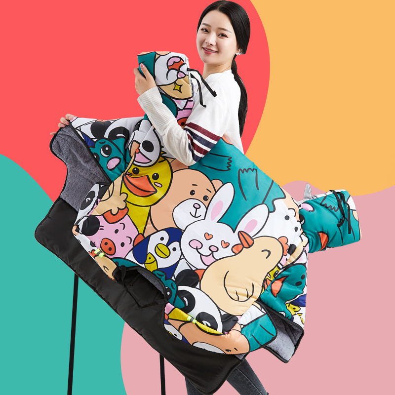 挡风被冬季 加绒加厚挡风被卡通护肩款电瓶车挡风罩 电动车挡风被护肩款印花黑色羽毛zy高清大图