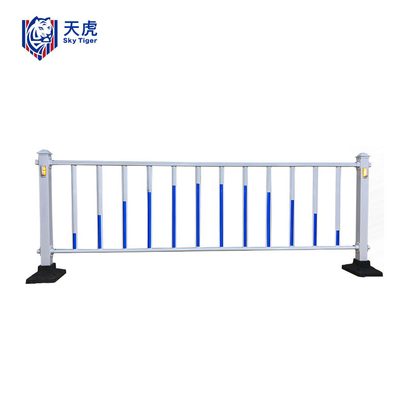 天虎 中央护栏 120cm高 米