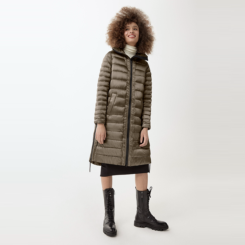 加拿大鹅(canada goose)roxboro 黑标连帽外套 750 蓬松度白鸭绒 轻量