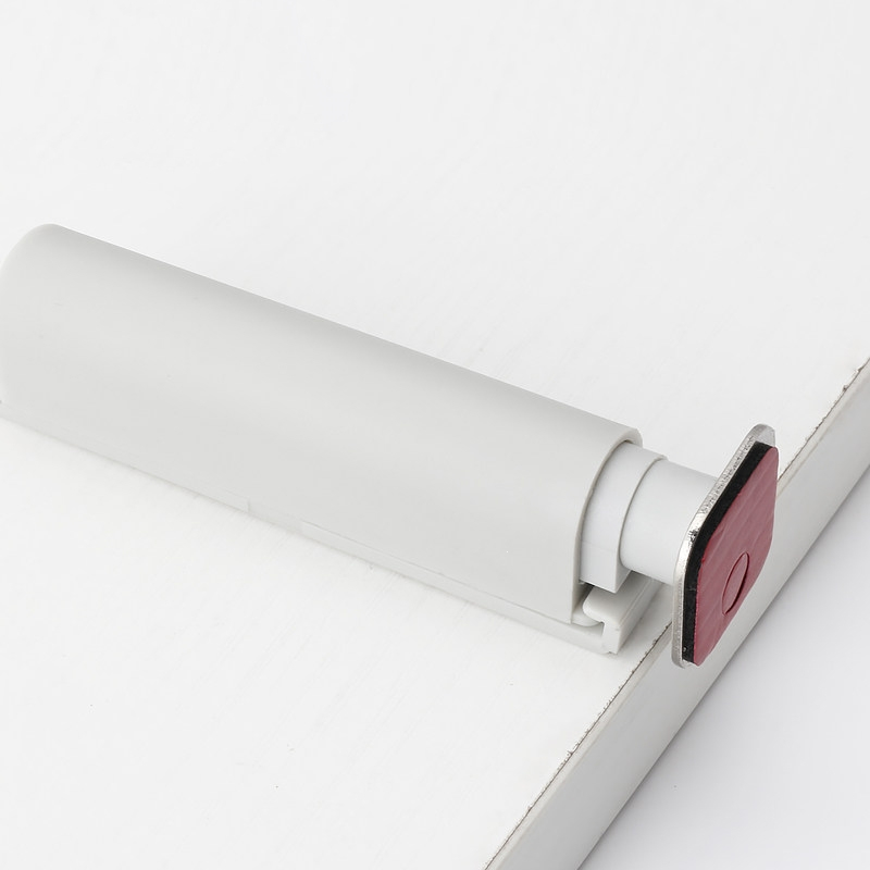 柜门反弹器橱柜磁吸碰珠免拉手按压式弹力开关自弹按弹开器