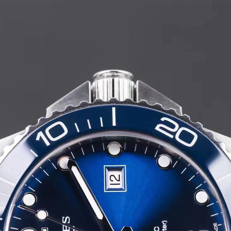 [苏宁自营]浪琴(Longines) 康卡斯潜水系列 自动机械男士腕表L3.782.4.96.6