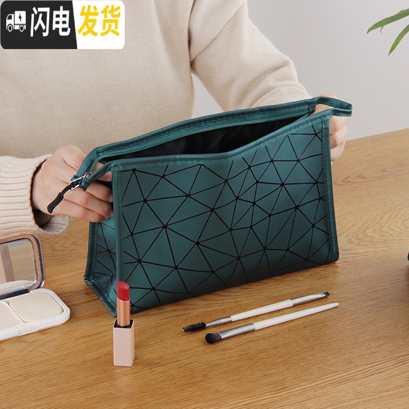 三维工匠化妆包女ins风超火网红便携大容量化妆品收纳包小号旅行洗漱包袋高清大图