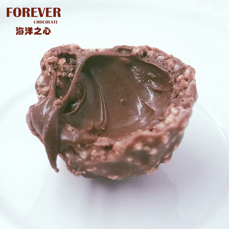 脆米威化夹心牛奶巧克力 12粒钻石方盒 150克 FOREVER CHOCOLATE海洋之心
