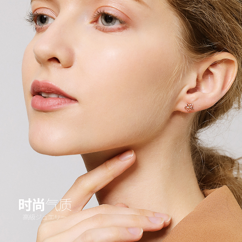 佰色传情18K金耳饰女简约彩金耳钉花瓣Au750玫瑰金耳环送女友送闺蜜生日情人节礼物