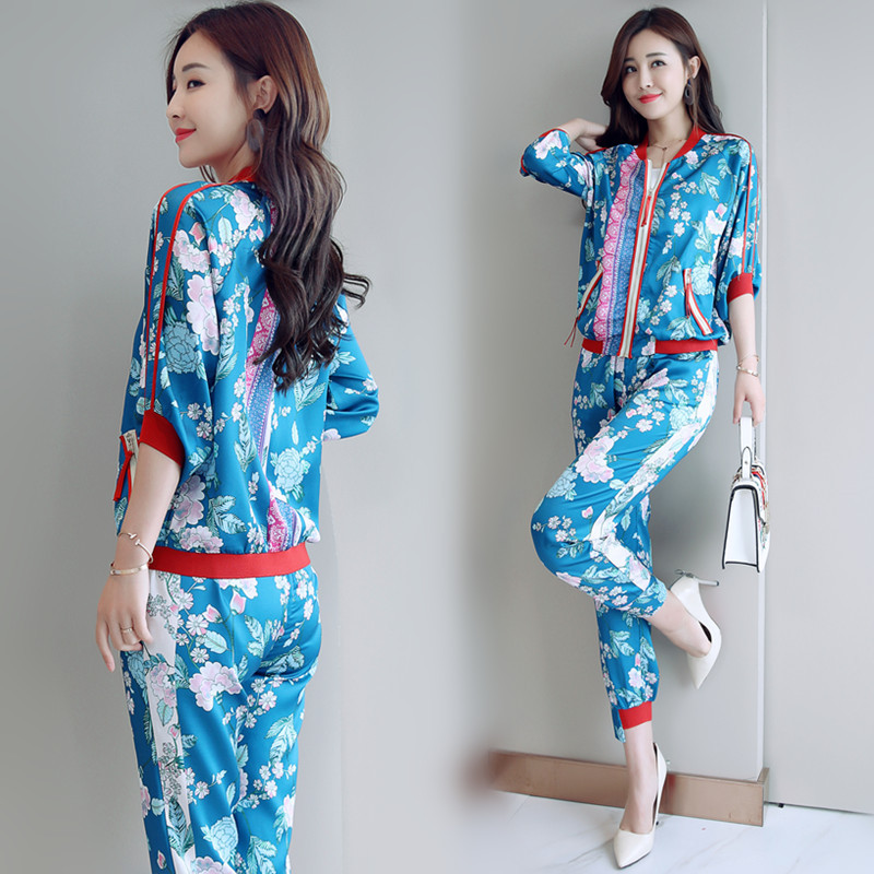 早秋女装女士新品套装时尚棒球服外套时髦印花+裤子港味两件套潮