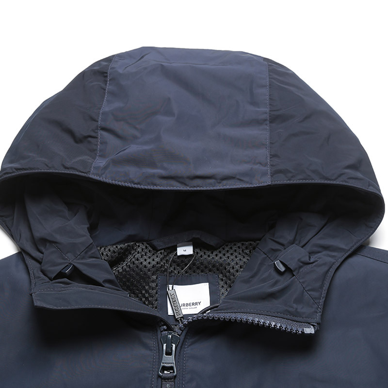 博柏利巴宝莉burberry男款轻盈连帽休闲外套上衣80510101