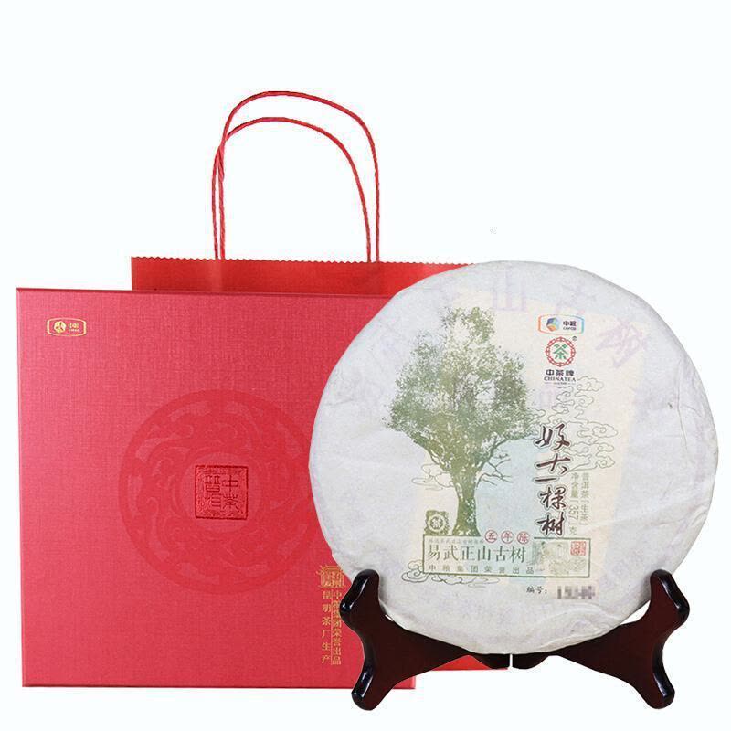 [礼盒装]中茶 云南普洱茶 2017年好大一棵树易武正山古树五年陈生茶饼 357g图片