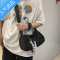 封后男士斜挎包男小包背包2022新款潮牌斜跨单肩包男生包包夏季ins潮