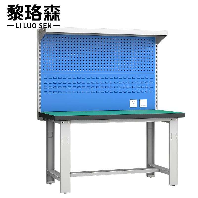 黎珞森高清大图
