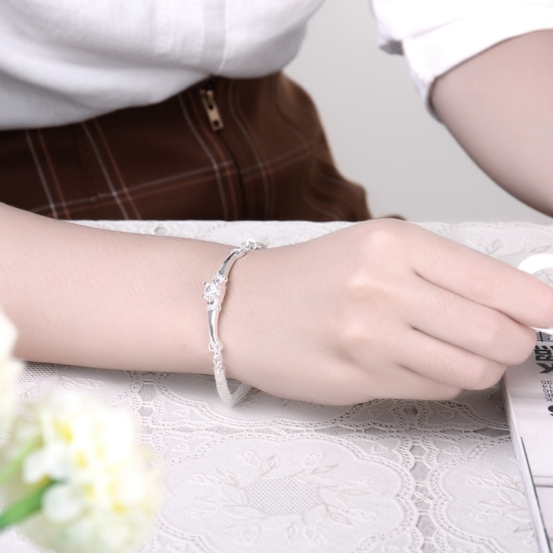 H382 Fashion Bracelet白色锆石水晶手链欧美外贸镀925纯银女首饰送女朋友七夕情人节礼物