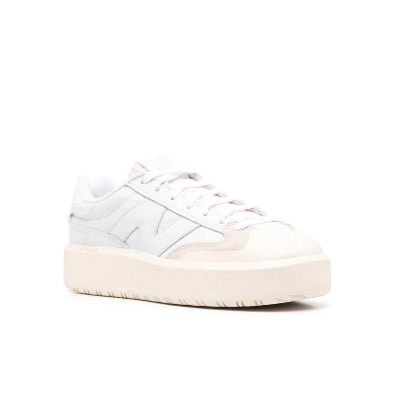 新百伦(New Balance)男款徽标运动鞋休闲跑步鞋舒适百搭配色潮流图片