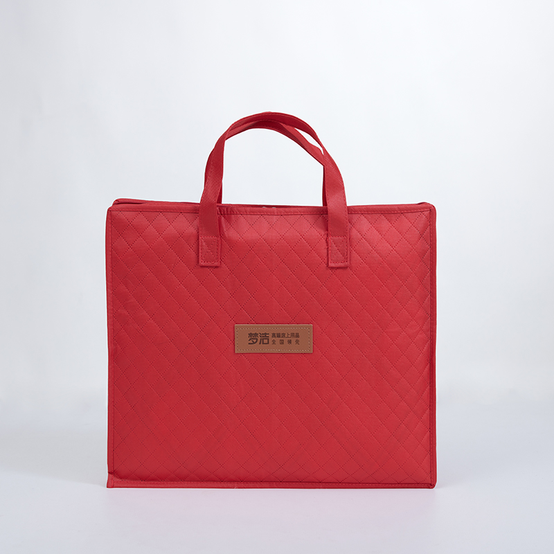 梦洁家纺 60天丝提花纤维蚕丝复合四季被:银海生花 200*230cm 1150g高清大图