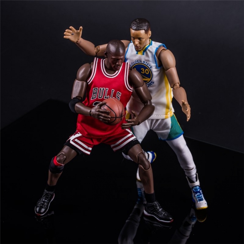 NBA篮球球星手办乔丹库里詹姆斯明星科比模型人偶公仔玩偶摆件 23号乔丹 国产高约22cm高清大图