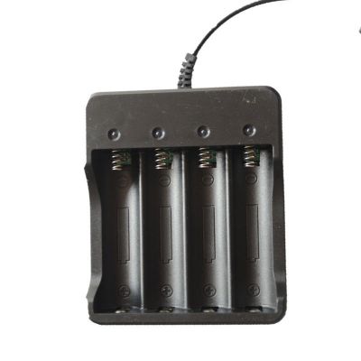 18650四槽线充 18650锂电池充电器 3.7V 4.2v强光手电筒小风扇电池四槽座充电器