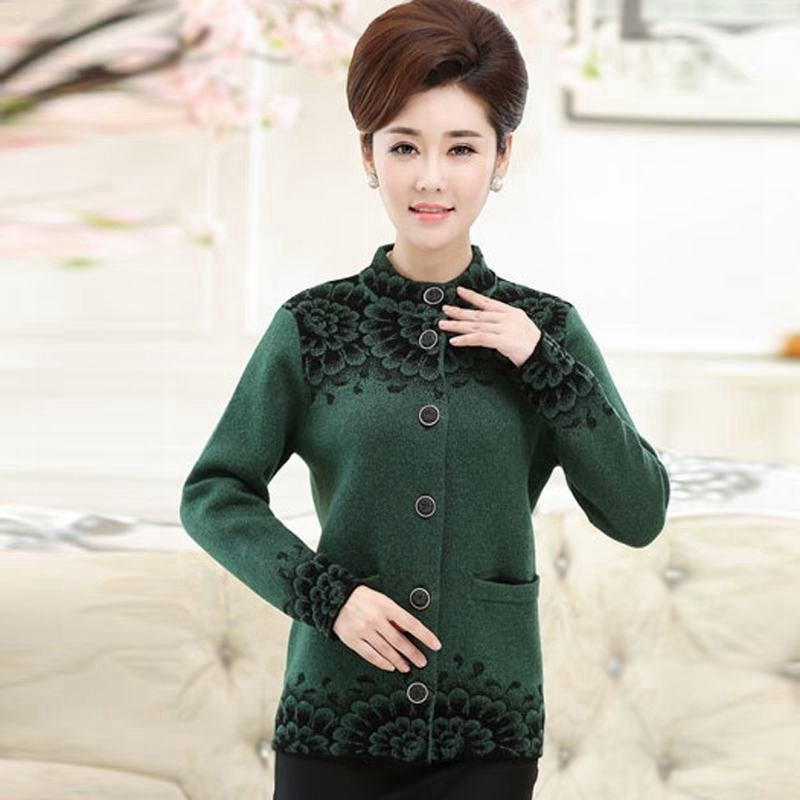 2018秋冬新款半高领毛衣常规款羊绒衫女中老年针织衫提花花朵开