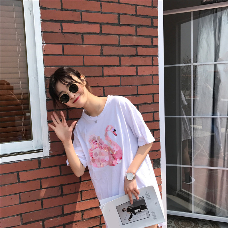 洛芊春装2018新款韩版彩色亮片印花t桖女宽松显瘦中长款上衣打底衫