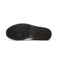耐克(NIKE)Air Jordan 1 Mid AJ1 黑橙扣碎篮板中帮球鞋554724-058