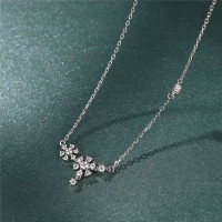 DTOTO 轻奢新款项链 S925纯银圣诞雪花锆石女韩版锁骨吊坠项链