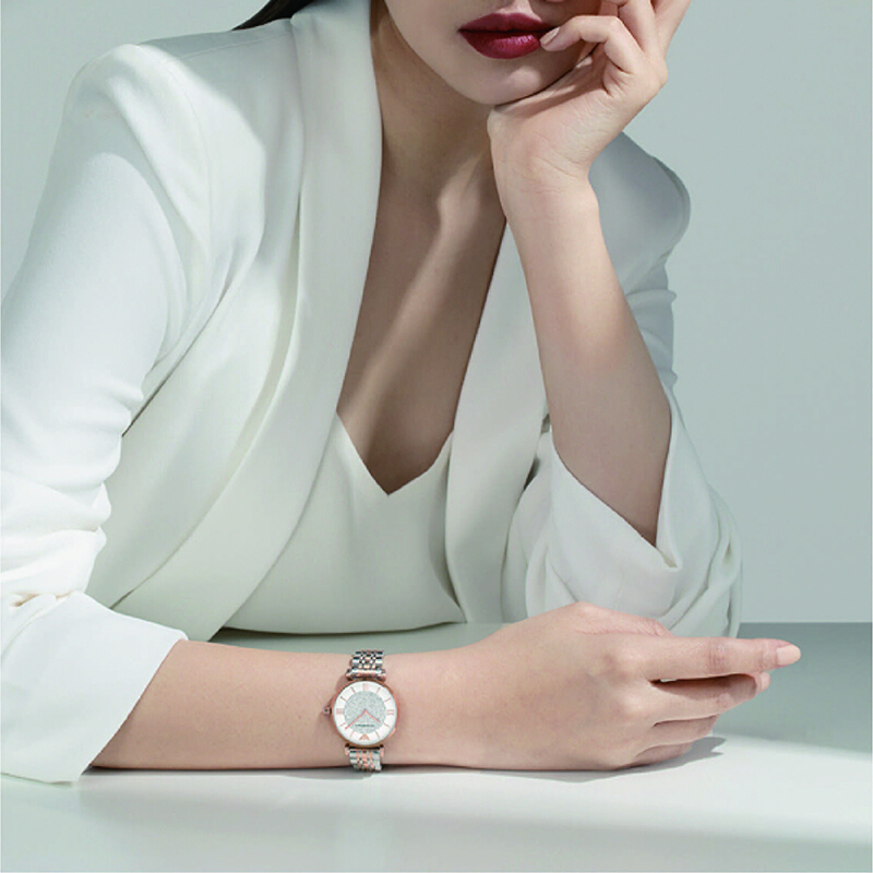 阿玛尼(EmporioArmani) AR1926 满天星手表 钢制表带 圆形镶钻石英轻奢时尚女士手表礼物