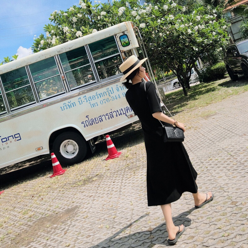 女装夏装2018新款中长款裙子韩版圆领修身百搭黑色短袖连衣裙黑色