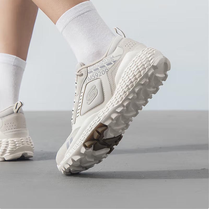 斯凯奇男款休闲运动鞋51715/OFWT-11.5双高清大图