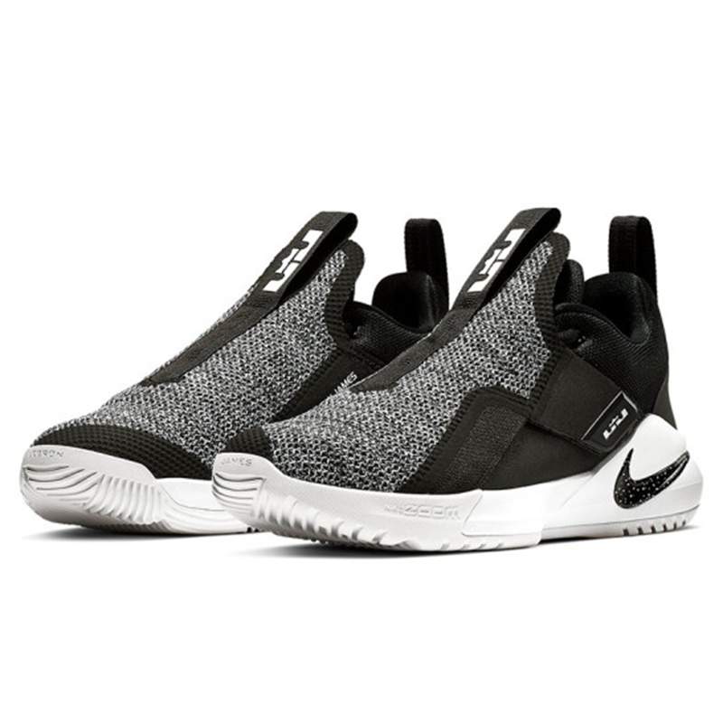 耐克(NIKE)2019春男子篮球鞋AMBASSADOR XI AO2920-003