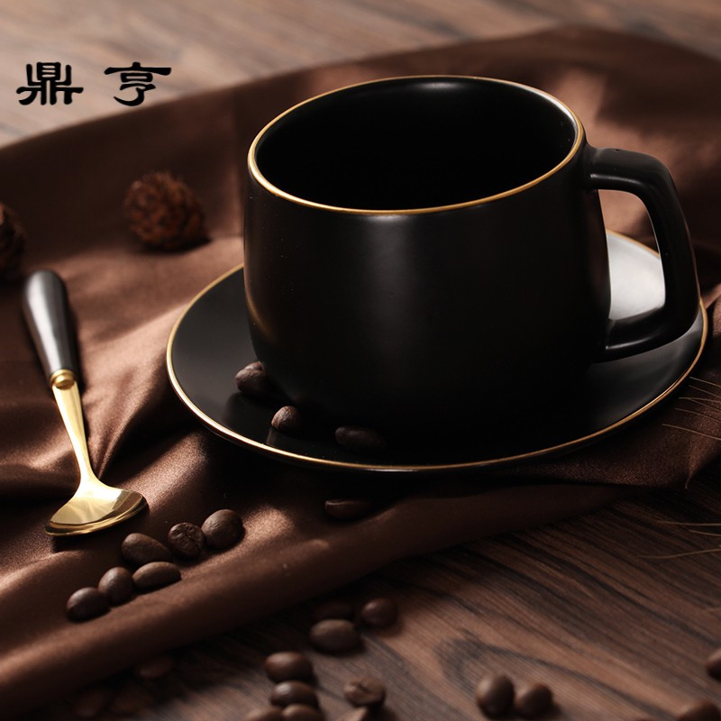 鼎亨欧式描金陶瓷马克杯创意复古简约咖啡杯子带碟勺盖茶杯水杯礼