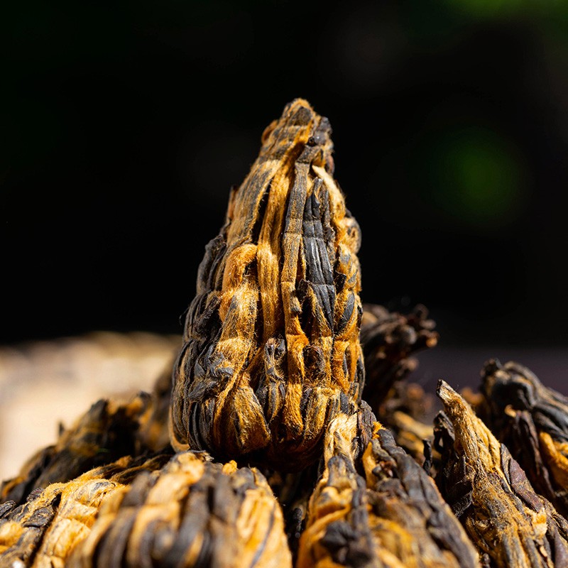 花家盛世滇红宝塔健康养生原叶茶高清大图