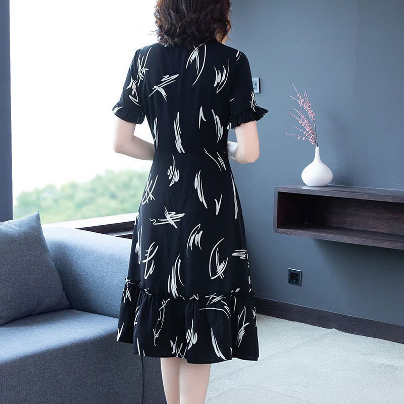 美动态大码女装2022夏装新款时尚流行长裙收腰显瘦洋气遮肚连衣裙图片