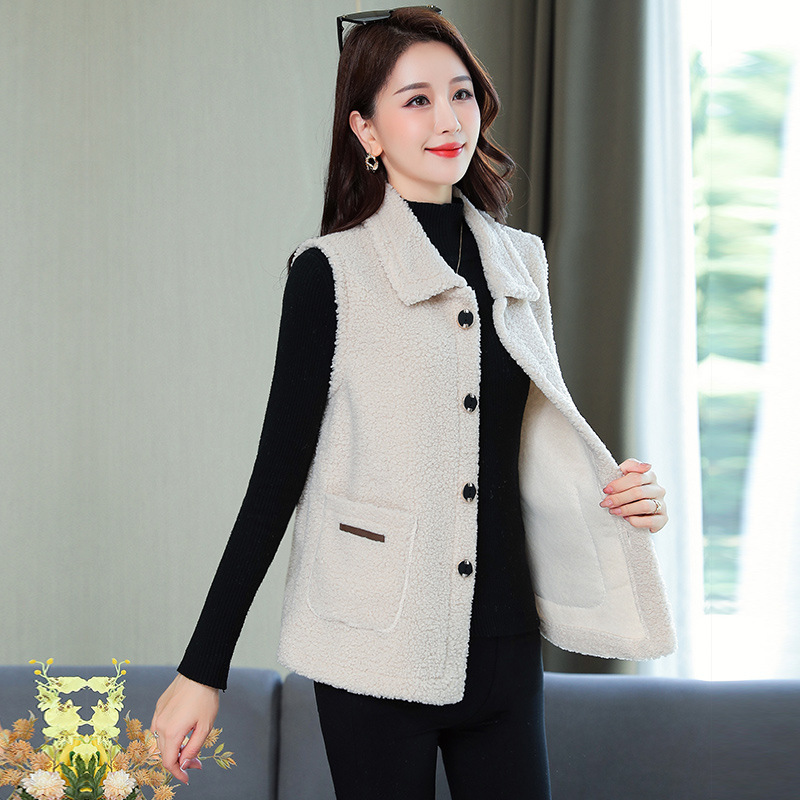妈妈短款马甲女时尚颗粒绒大码200斤马夹休闲皮毛一体背心外穿坎肩