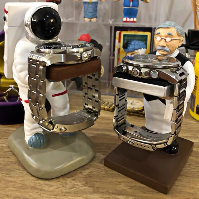 翊橙创意手表台宇航员手表架表台支架收纳托盘展示架表托架家用礼物 1个装高清大图