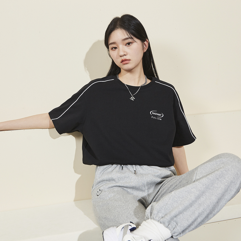 5折价699元唐狮年夏季新款短袖黑色t恤甜飒风上衣内搭早春设计感女