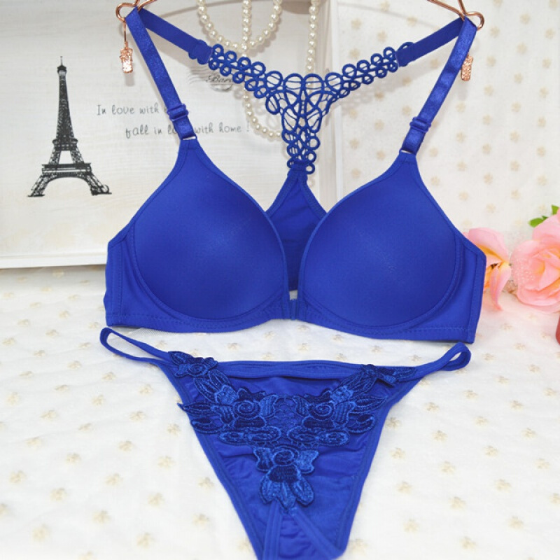 镂空美背无钢圈文胸薄杯小胸舒适透气内衣中学生少女套装 蓝色t裤套装