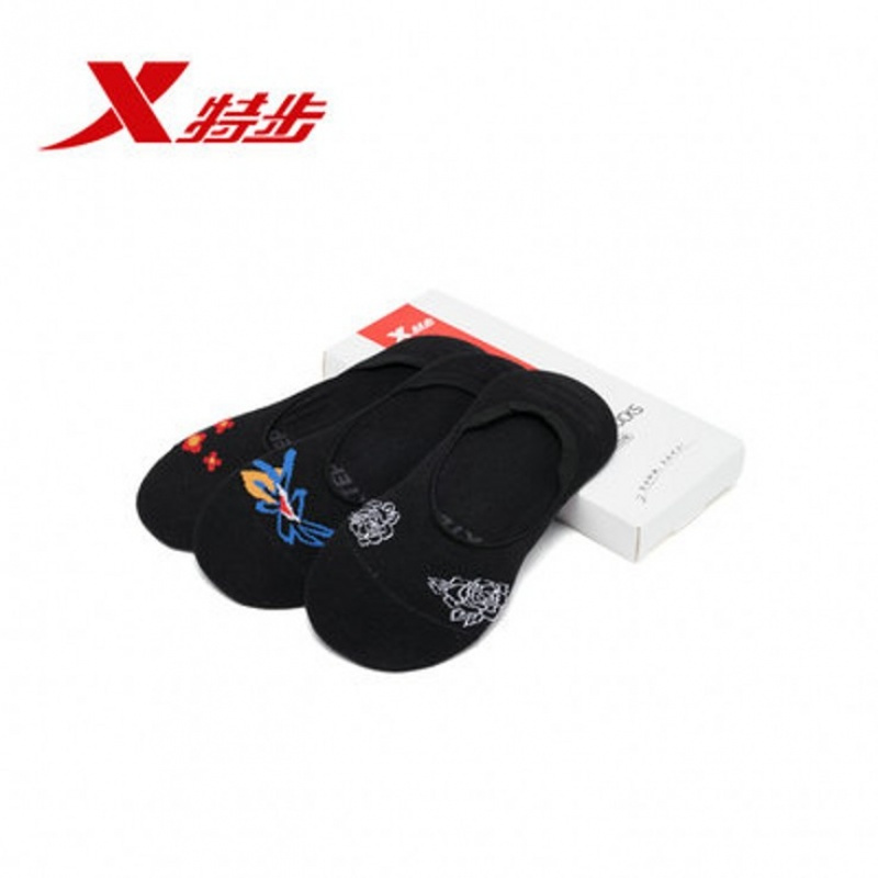 特步(Xtep)运动女袜短袜船袜隐形袜三双装新款运动袜薄款882338519053